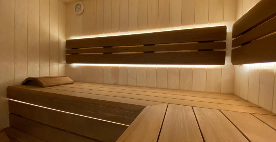 finská sauna Gold Dark