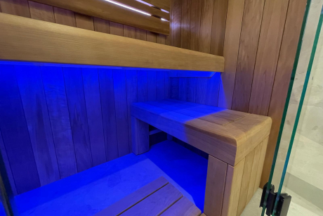 Finská sauna Gold Dark Praha Finská sauna Gold Dark Praha