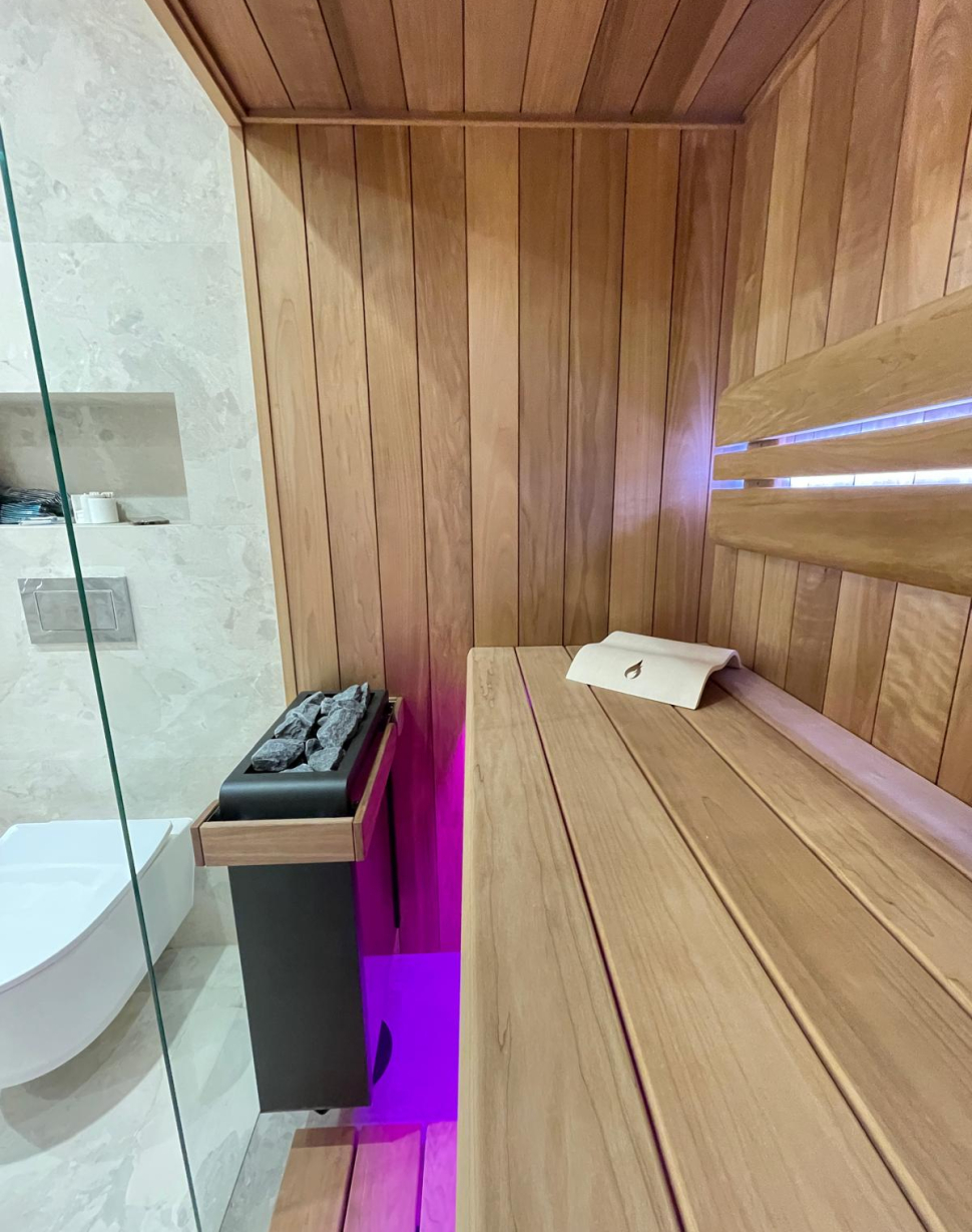 Finská sauna, Gold Dark Praha