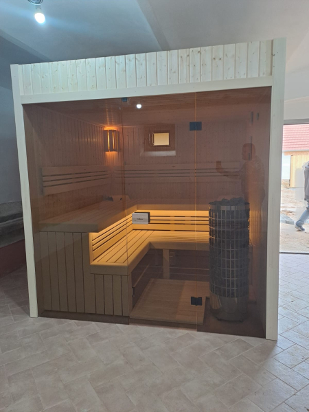 Prosklená sauna