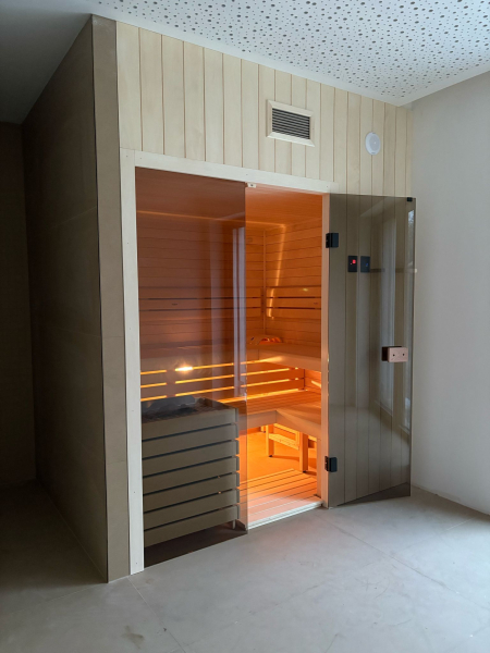 Prosklená sauna