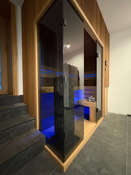 Prosklená sauna
