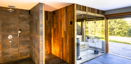 10 největších mýtů o saunování (a proč jim přestat věřit)