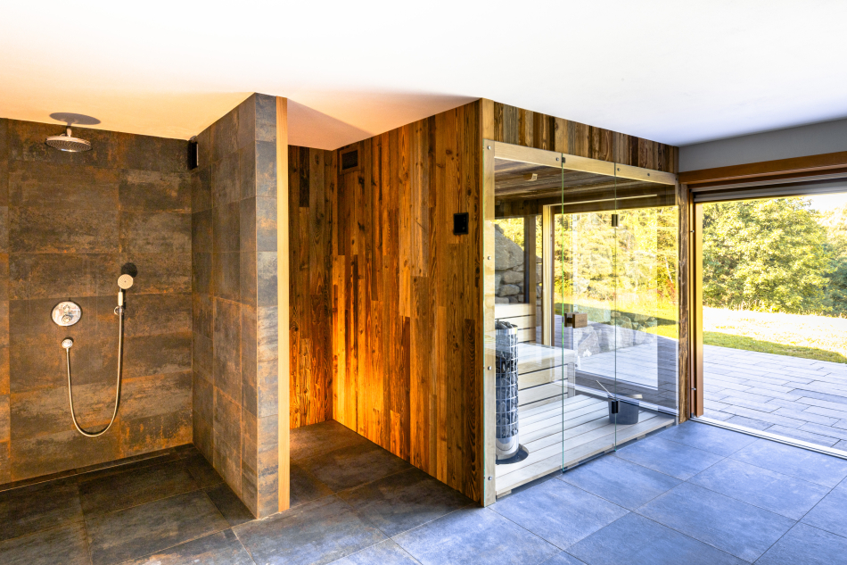 10 největších mýtů o saunování (a proč jim přestat věřit)