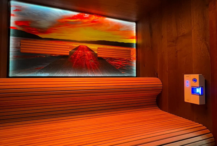 Prosklená sauna wave