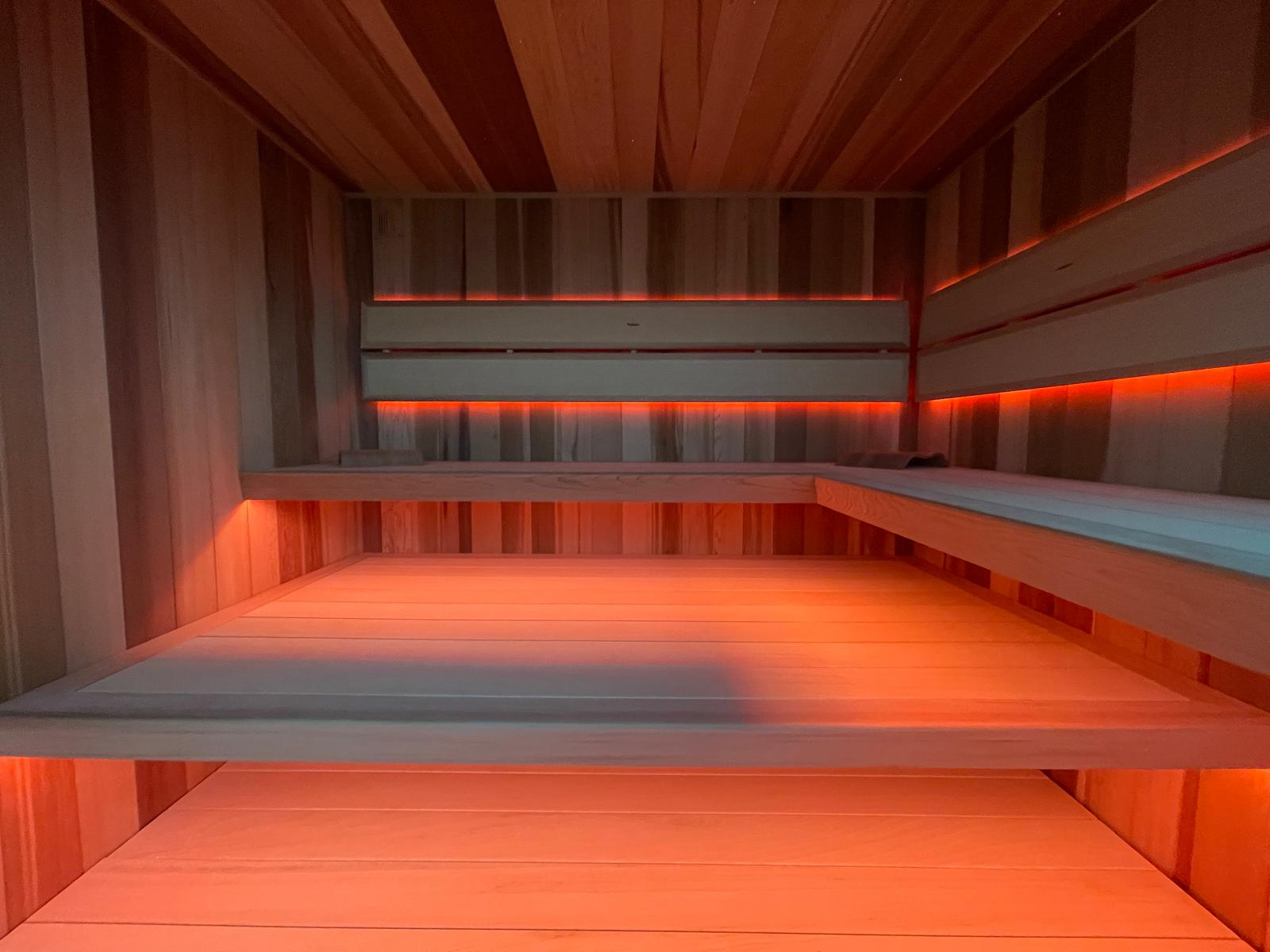 Venkovní sauna s odpočívárnou Venkovní sauna s odpočívárnou